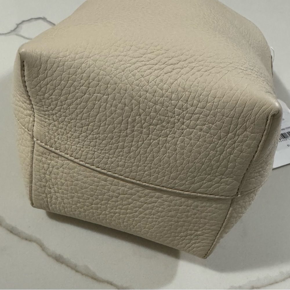 THE ROW Women's Small S/M Park Tote Bag Retail: $1390 (NWT) - Picture 3 of 6